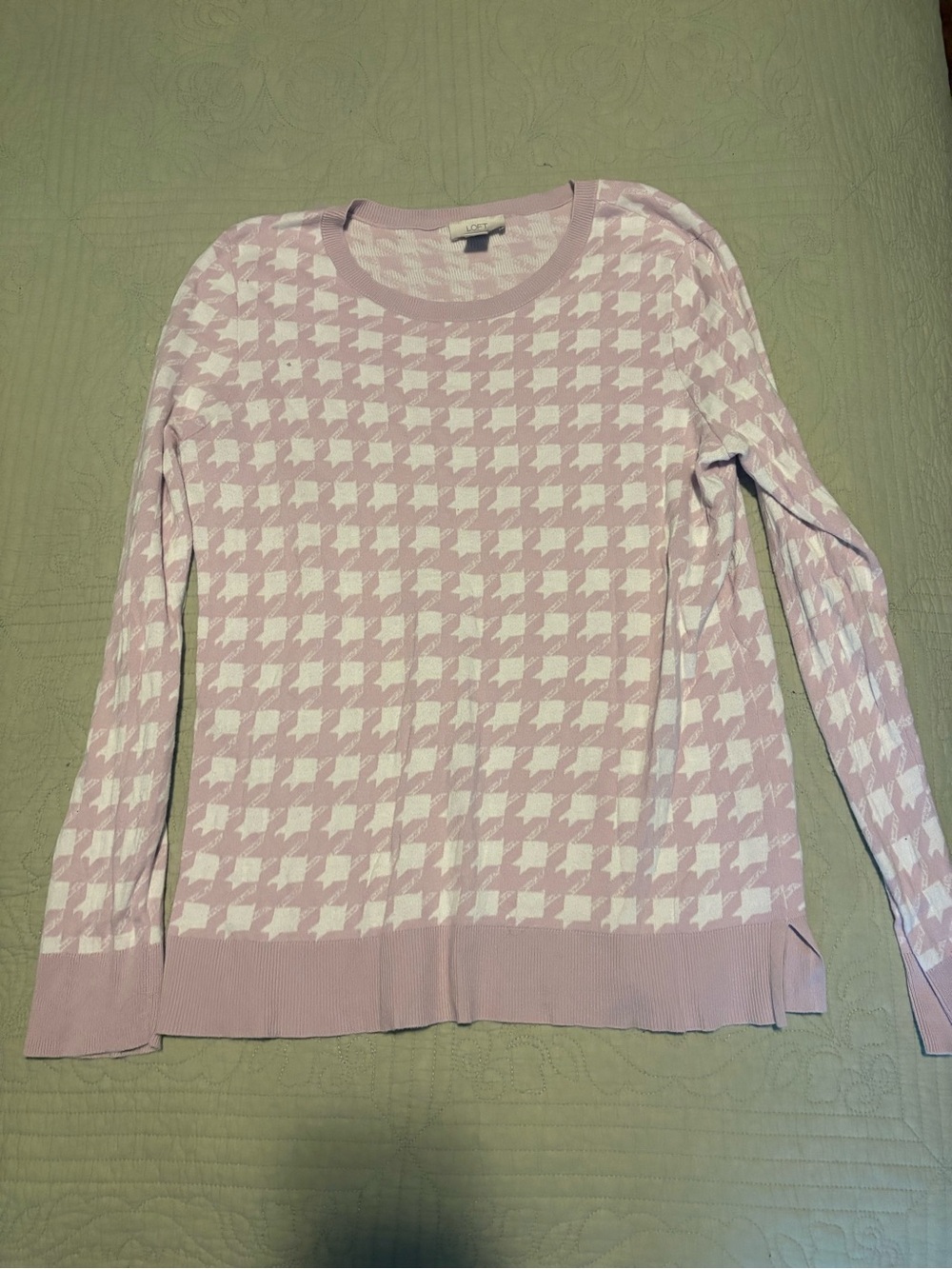 Loft Light Pink & White Houndstooth Long Sleeve Sweater
